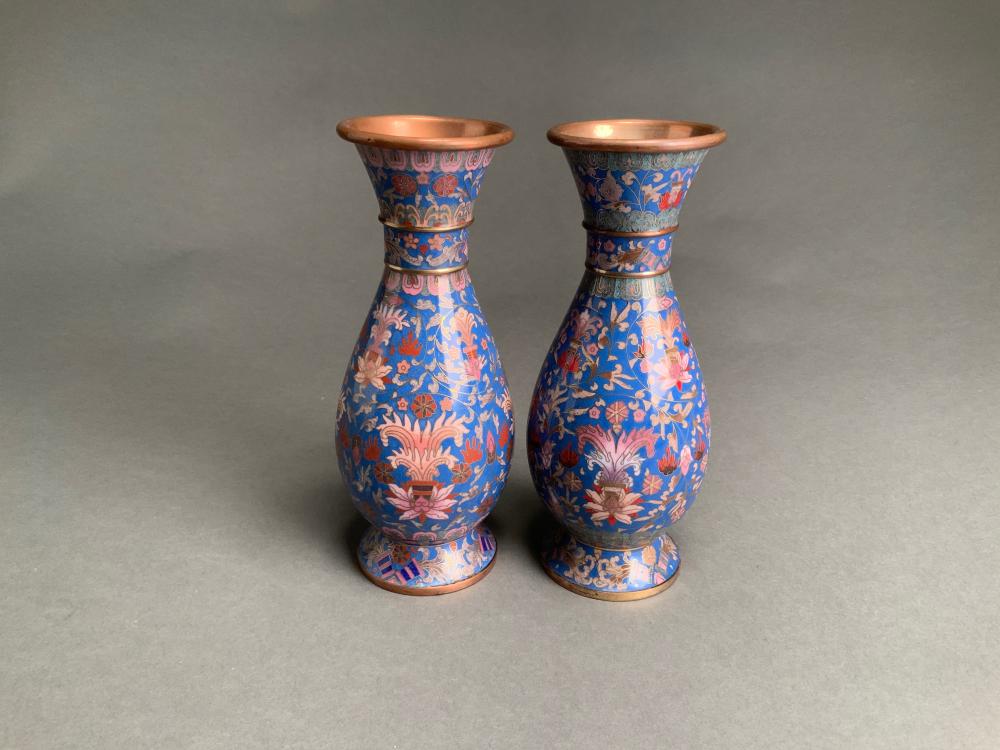 PAIR CHINESE CLOISONNé VASES,