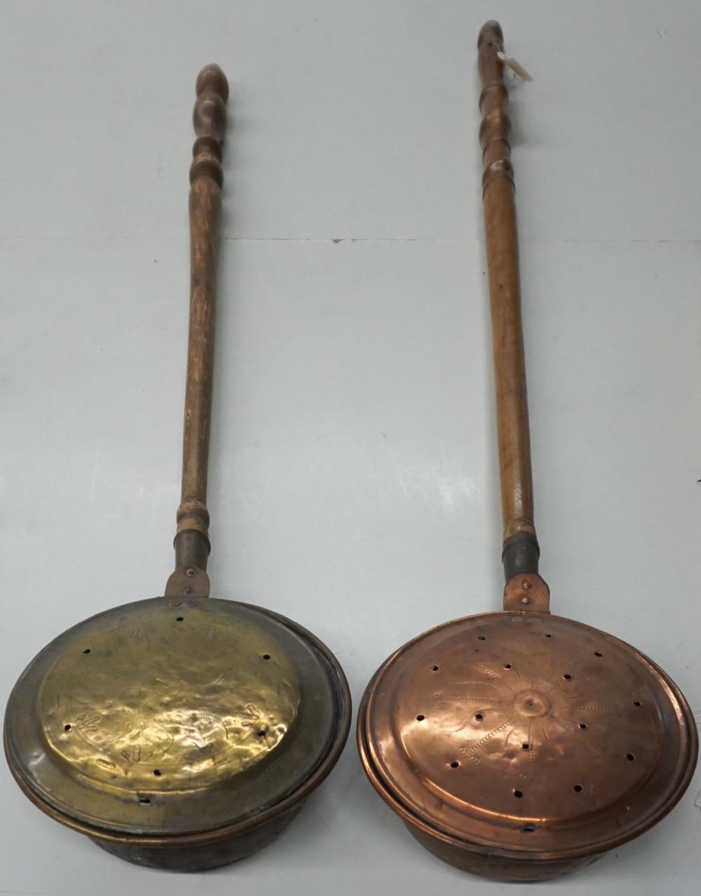 COPPER BEDWARMER AND BRASS AND 32d852