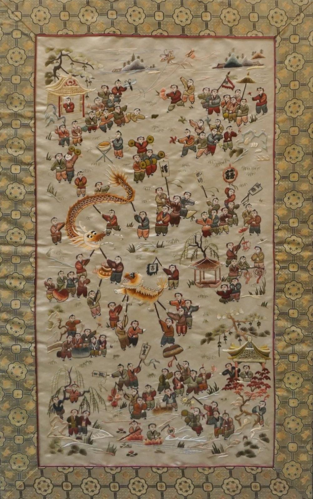CHINESE EMBROIDERED SILK FESTIVAL 32d877