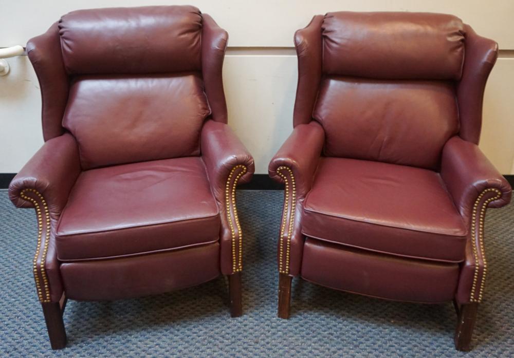 PAIR LANE MAROON VINYL RECLINERSPair 32d891