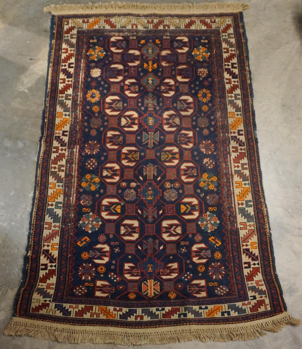 KUBA RUG 6 FT X 3 FT 7 INKuba 32d8c7