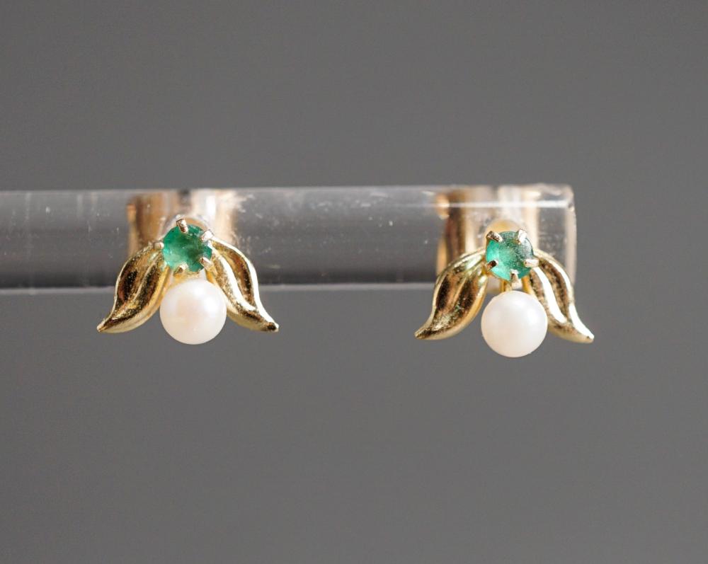 PAIR 14-KARAT YELLOW-GOLD PEARL