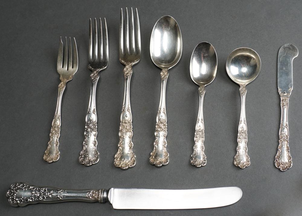 GORHAM BUTTERCUP PATTERN 86-PIECE STERLING