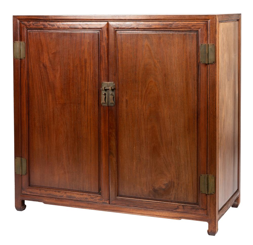 CHINESE HARDWOOD CABINETProvenance: