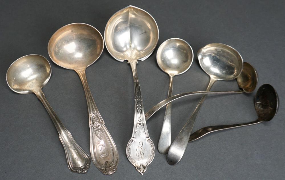 SEVEN ASSORTED AMERICAN STERLING SILVER