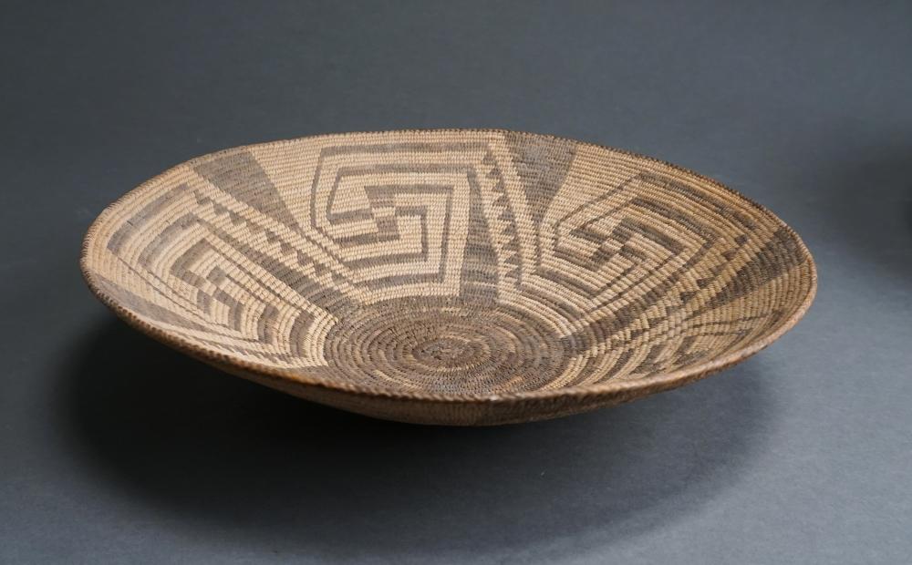 NATIVE AMERICAN COILED BASKETRY 32dddc