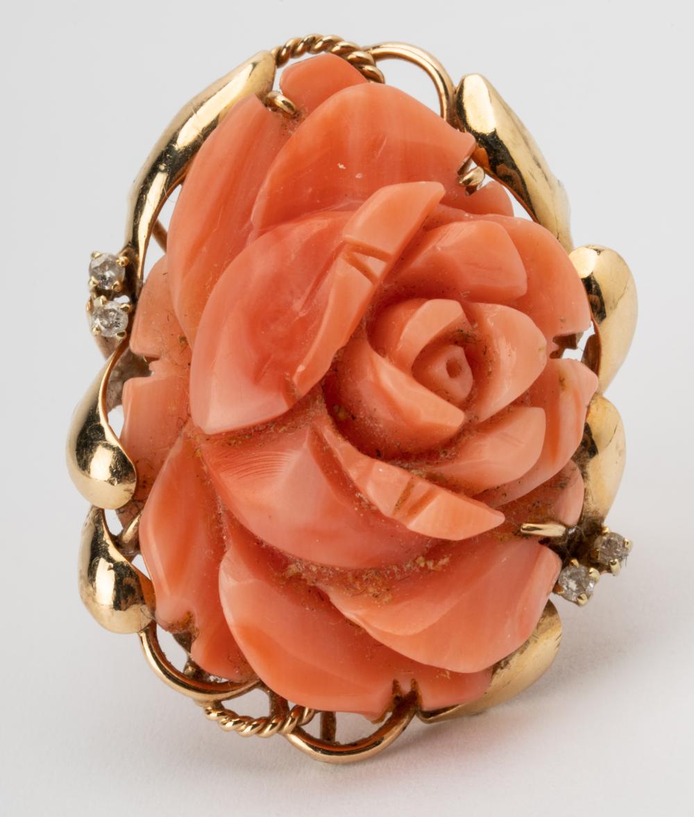 14 KARAT YELLOW GOLD CARVED CORAL 32df00