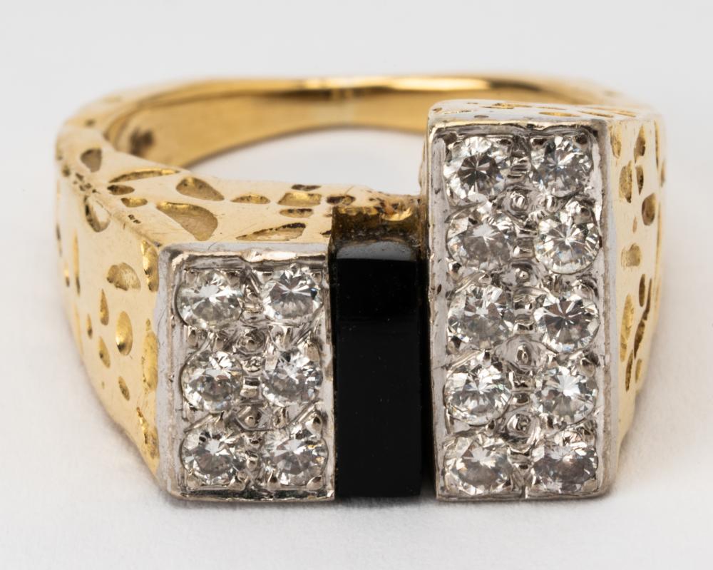 KUTCHINSKY 18 KARAT YELLOW GOLD,