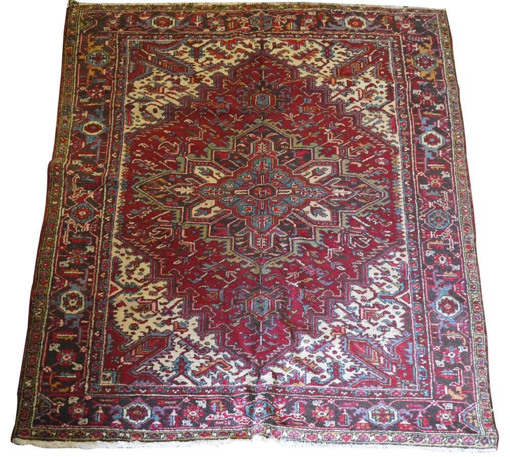 CHINESE RUGwool; 8'8" x 6'9" Condition: