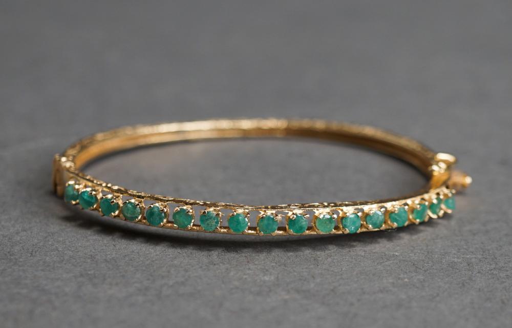 14 KARAT YELLOW GOLD AND EMERALD 330701