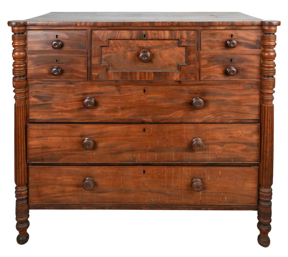 FEDERAL MAHOGANY CHEST OF DRAWERS47 3307ff