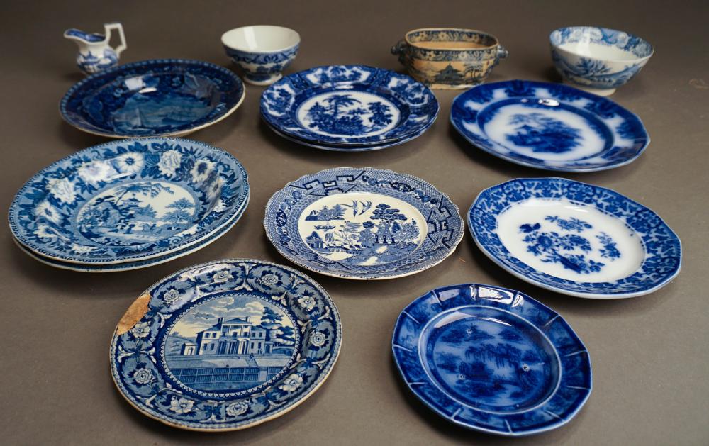 GROUP OF FIFTEEN ASSORTED BLUE AND WHITE
