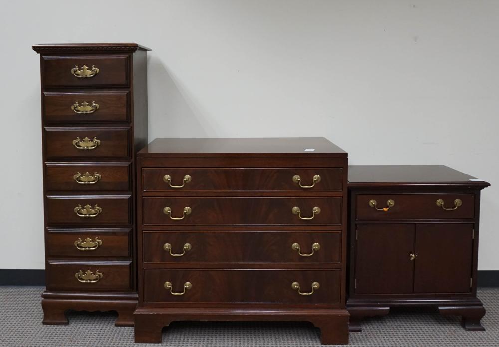 CHIPPENDALE STYLE MAHOGANY BACHELOR'S