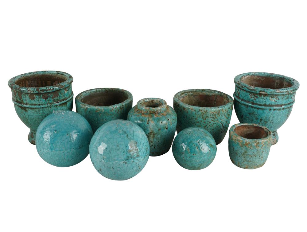 LARGE COLLECTION OF TURQUOISE GLAZED