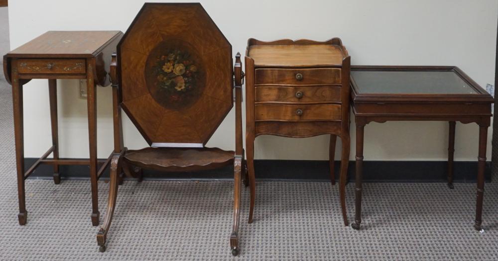 GEORGIAN STYLE MAHOGANY DROP LEAF TABLE