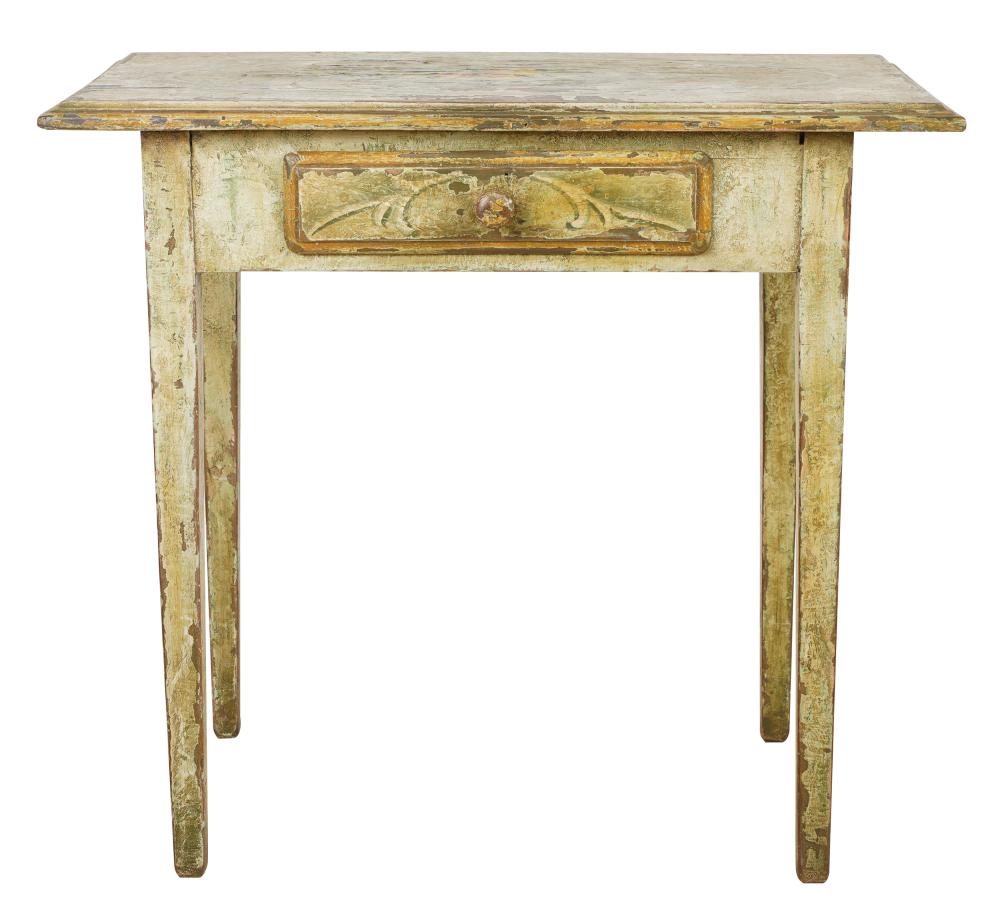 PAINTED WOOD SIDE TABLEthe top 330c74
