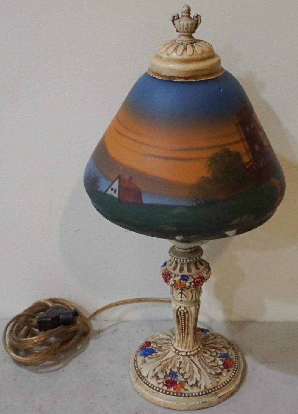 ARTS AND CRAFTS STYLE LAMP WITH