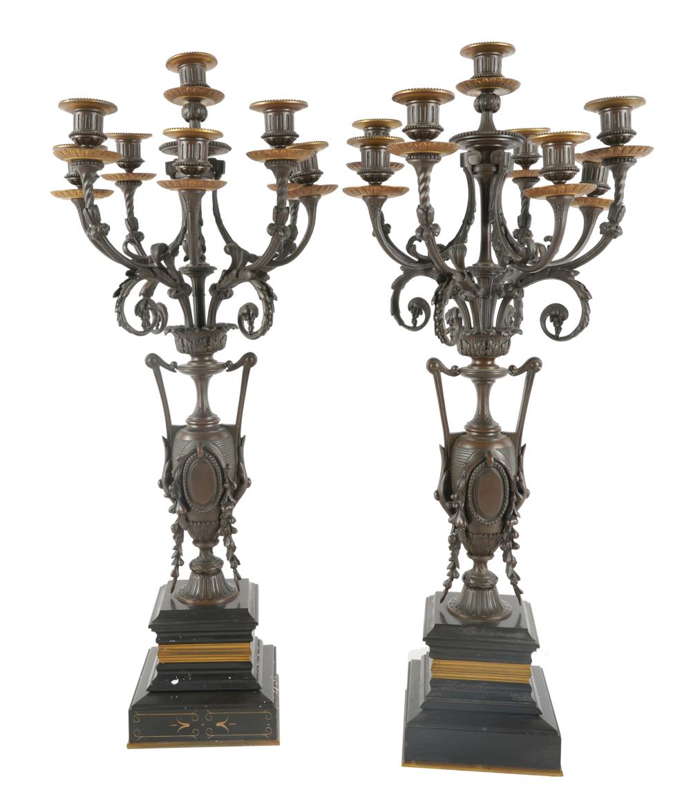 PAIR OF CONTINENTAL BRONZE EIGHT-LIGHT