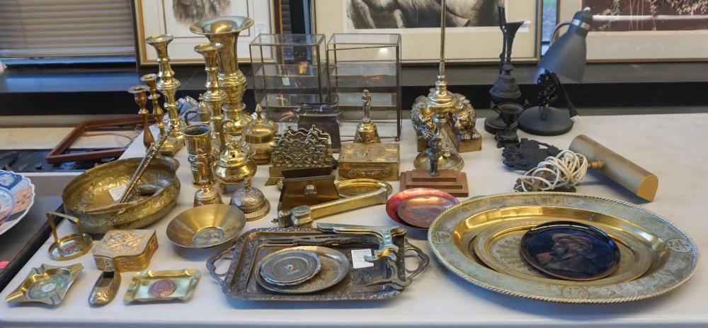 COLLECTION OF ASSORTED BRASS TABLE/CABINET