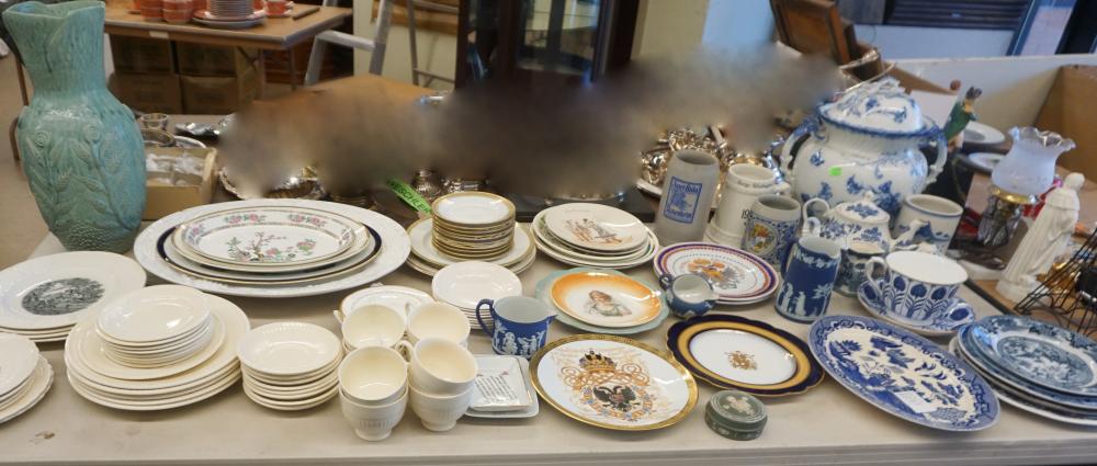 COLLECTION OF MOSTLY EUROPEAN PORCELAIN