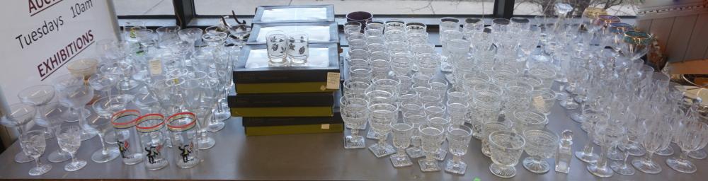 COLLECTION OF BARWARE INCLUDING