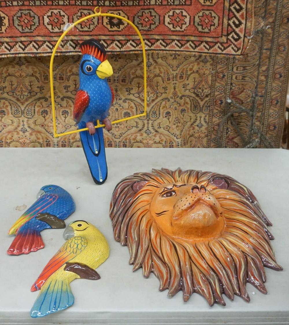 PAPIER MACHE PARROT ON METAL STAND  330fae