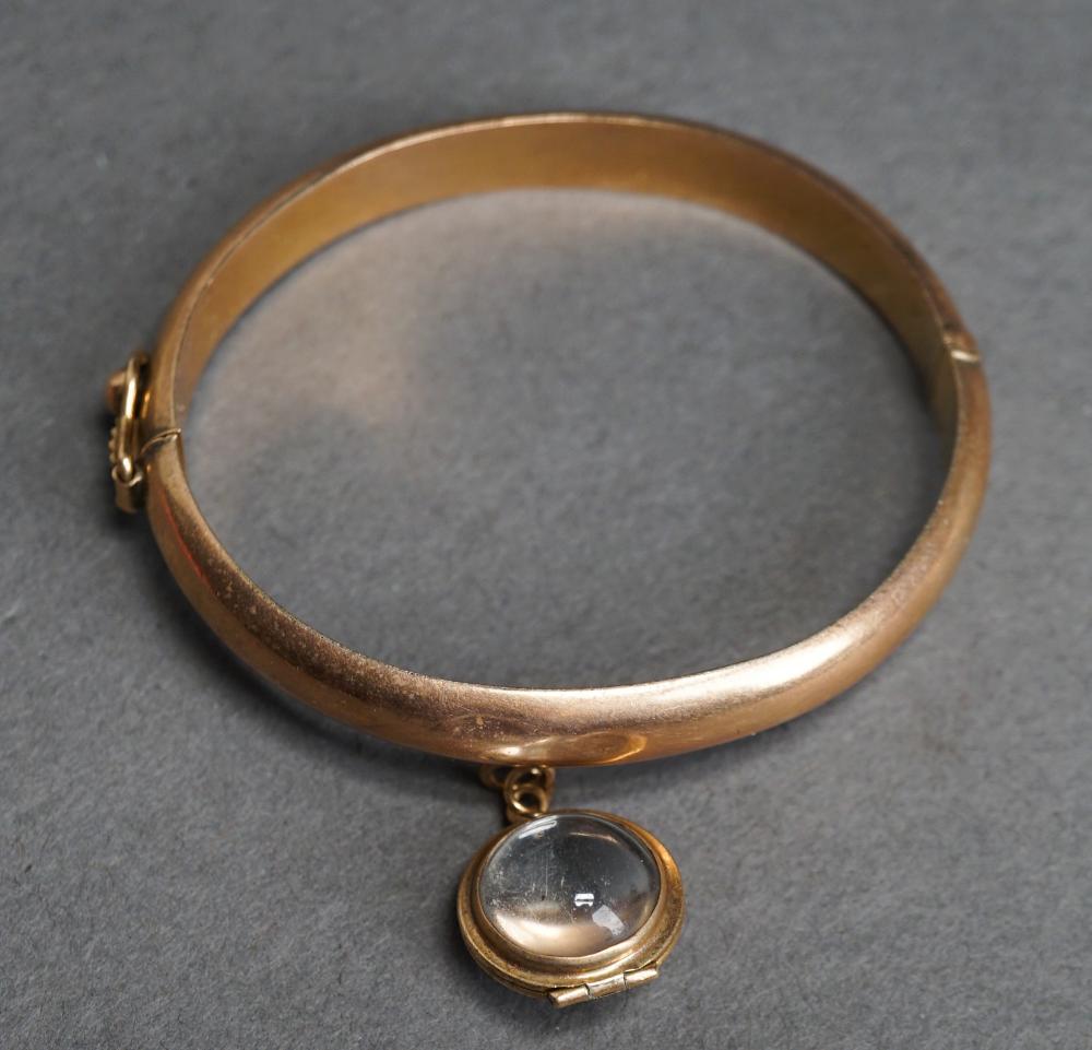 TESTED 10-KARAT YELLOW-GOLD BANGLE