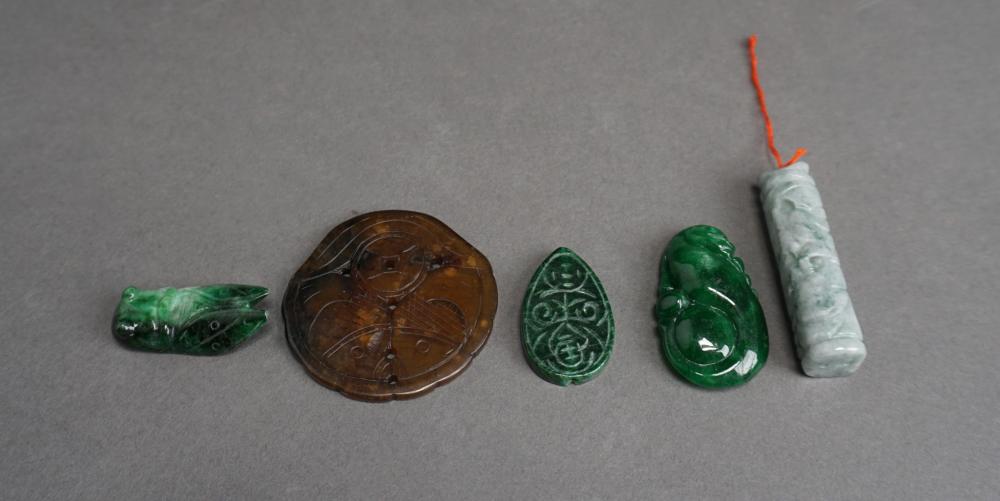 COLLECTION OF CHINESE CARVED JADE