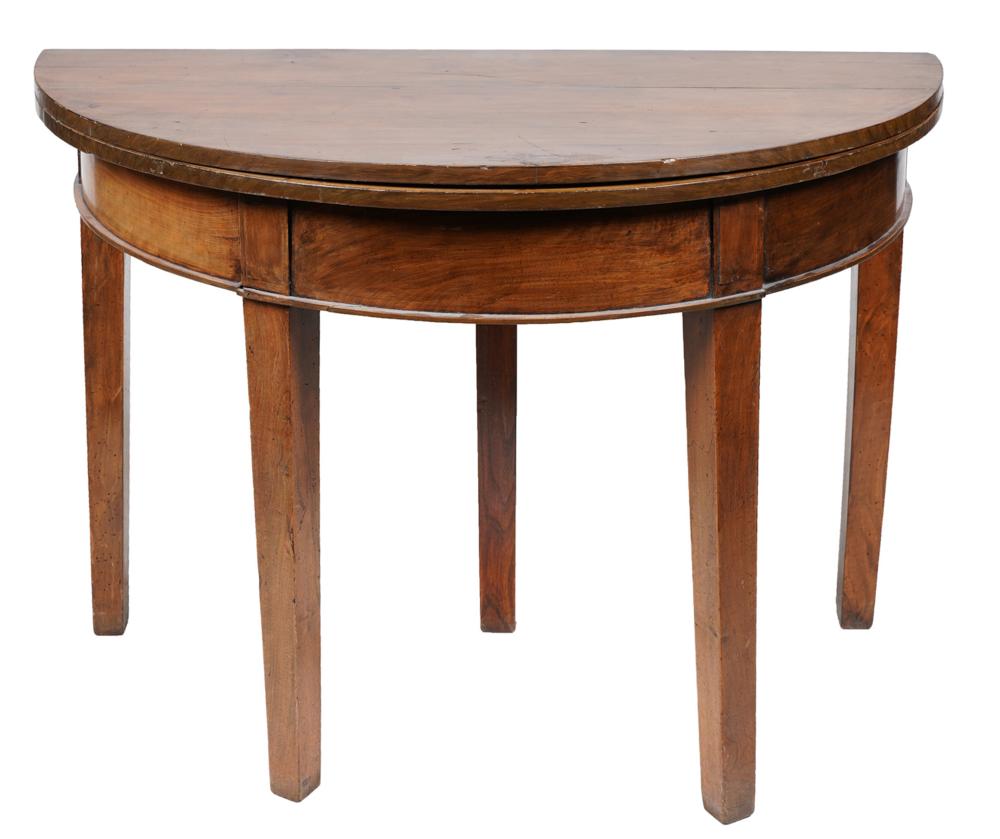 CONTINENTAL WALNUT GATELEG TABLECondition: