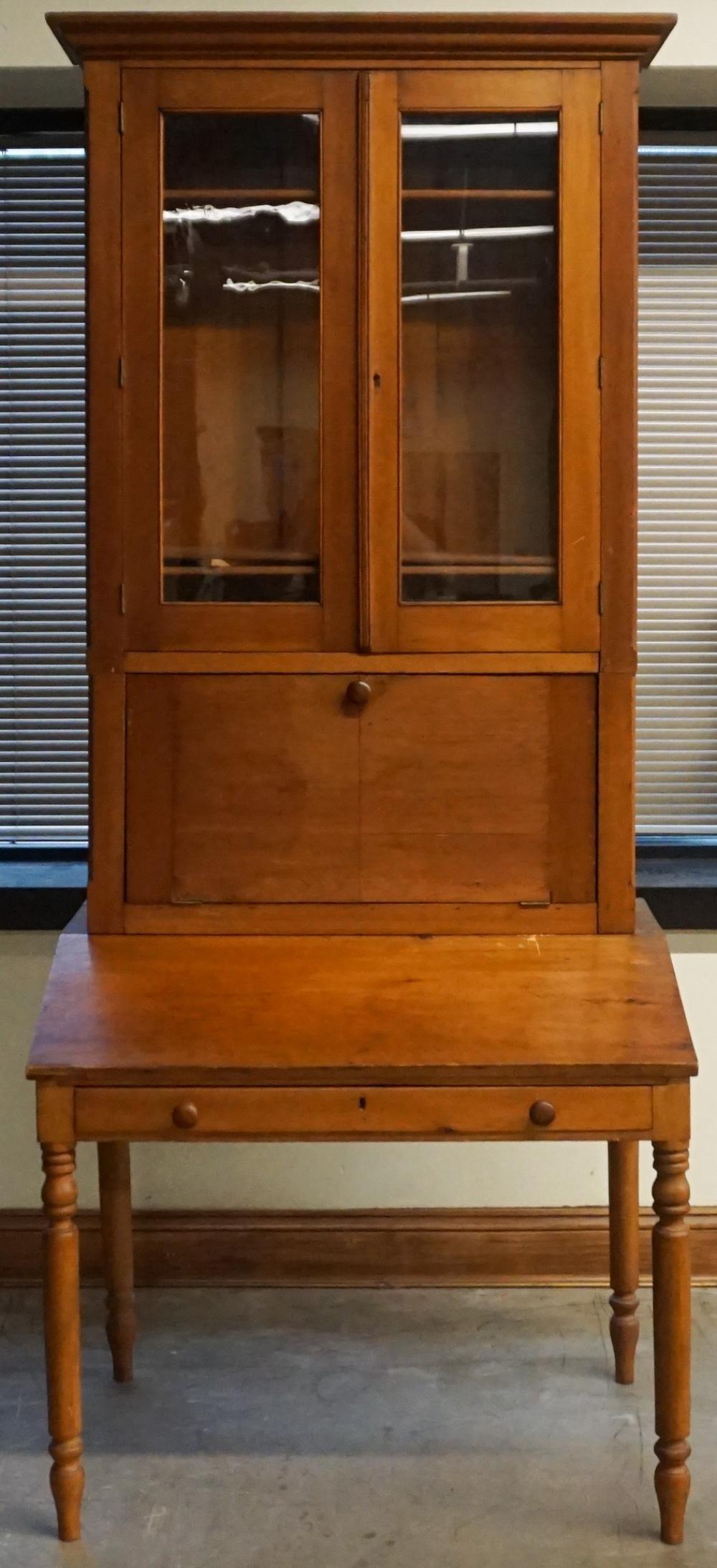 AMERICAN 19TH CENTURY PINE SLANT