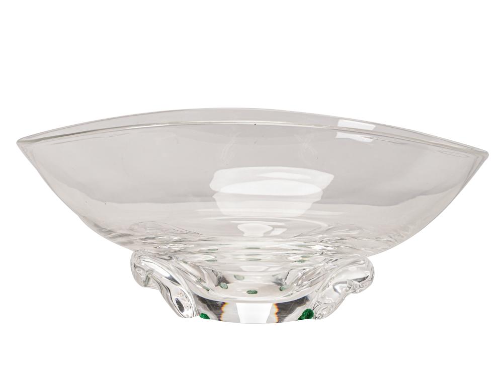 STEUBEN GLASS CENTER BOWLsigned to underside;