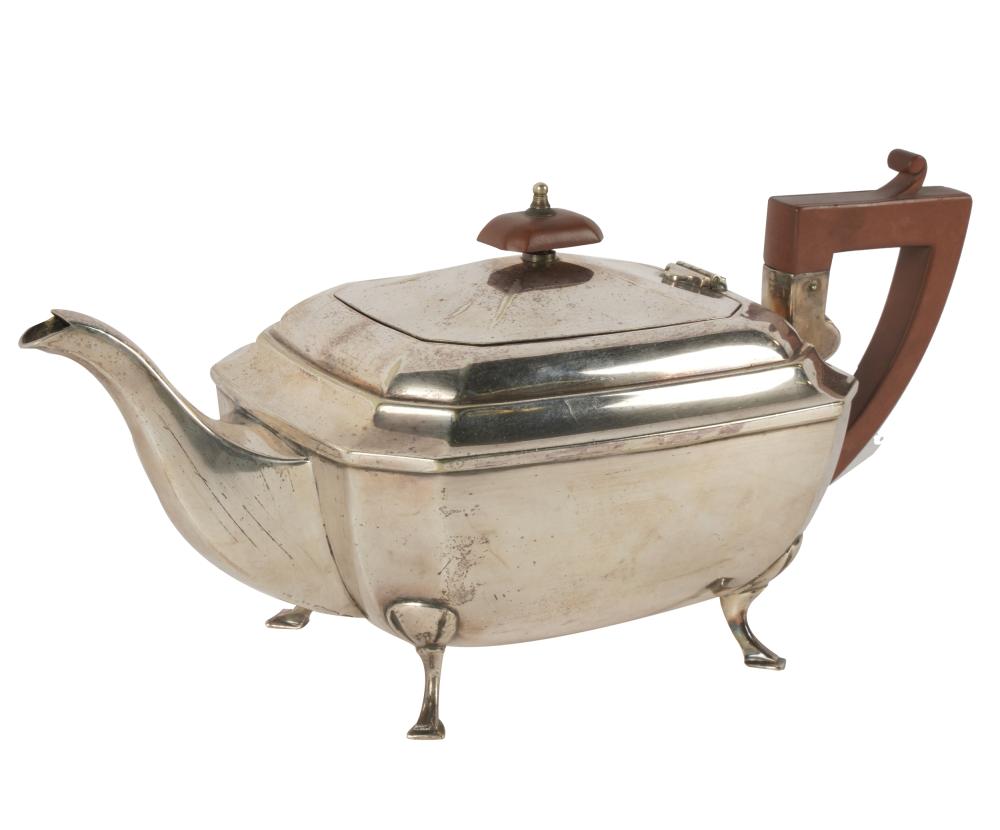 ENGLISH SILVERPLATE TEAPOTmaker s 3312e7