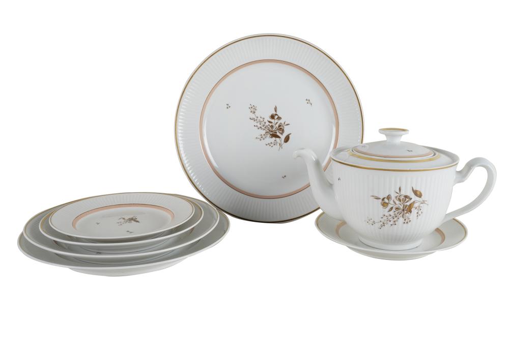 ROYAL COPENHAGEN CLARISSA PORCELAIN 331418