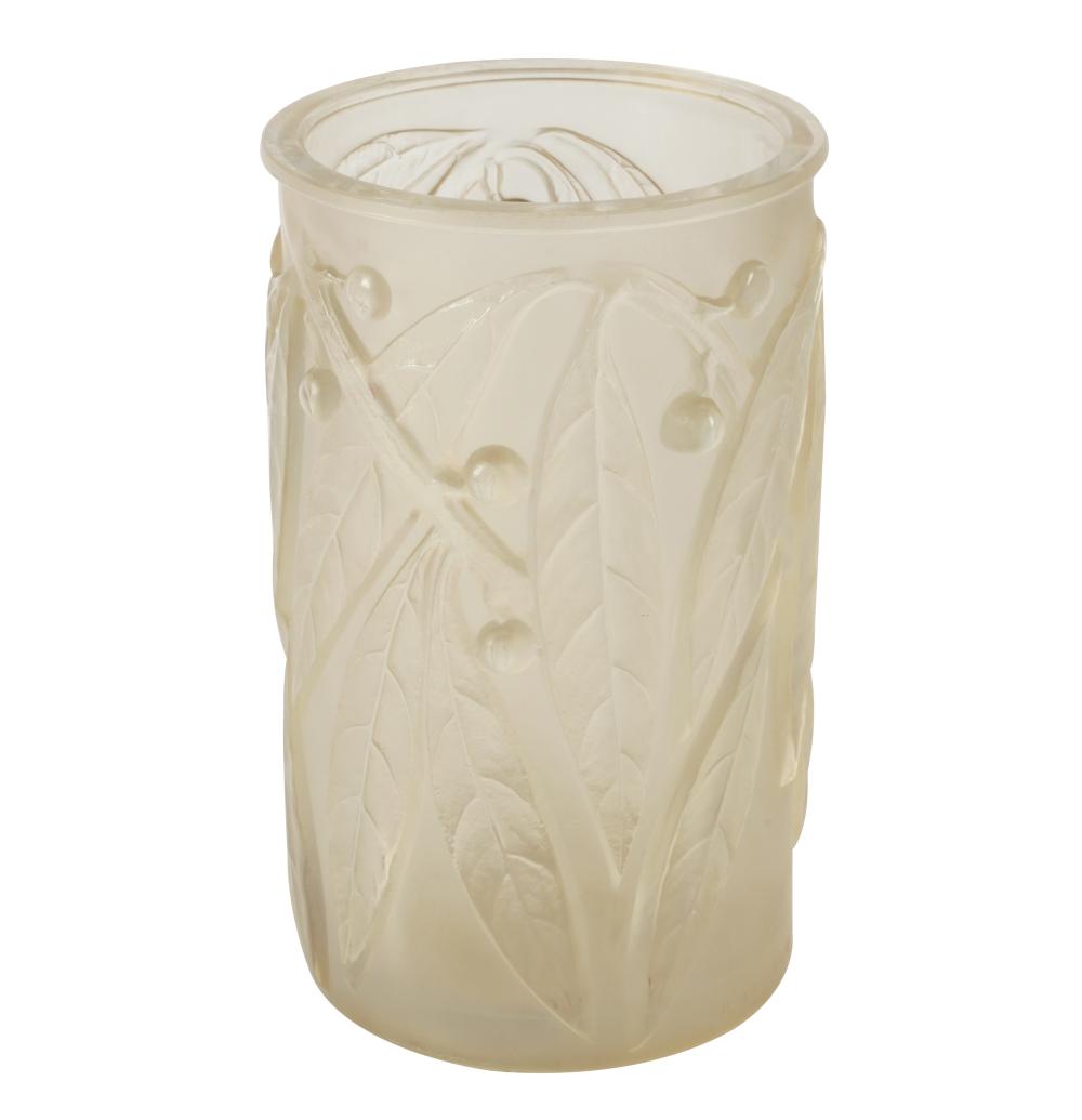 RENE LALIQUE LAURIER MOLDED GLASS 331824
