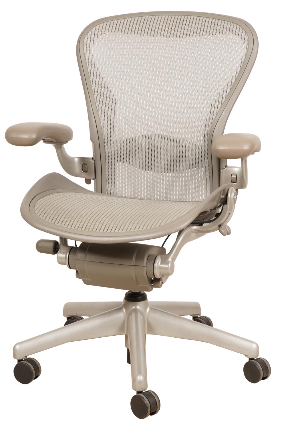 HERMAN MILLER AERON OFFICE CHAIRwith 331838