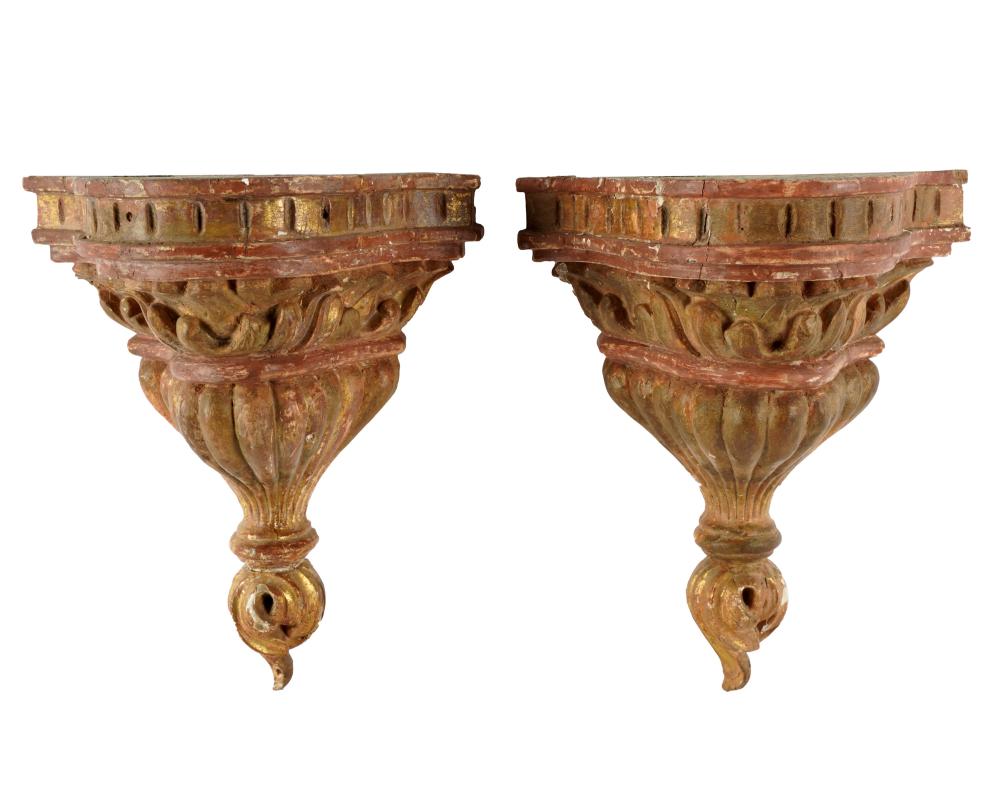 PAIR OF CARVED GILTWOOD WALL BRACKETSCondition: