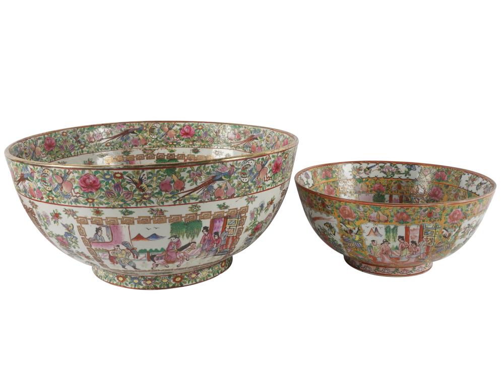 TWO CHINESE ROSE CANTON PORCELAIN