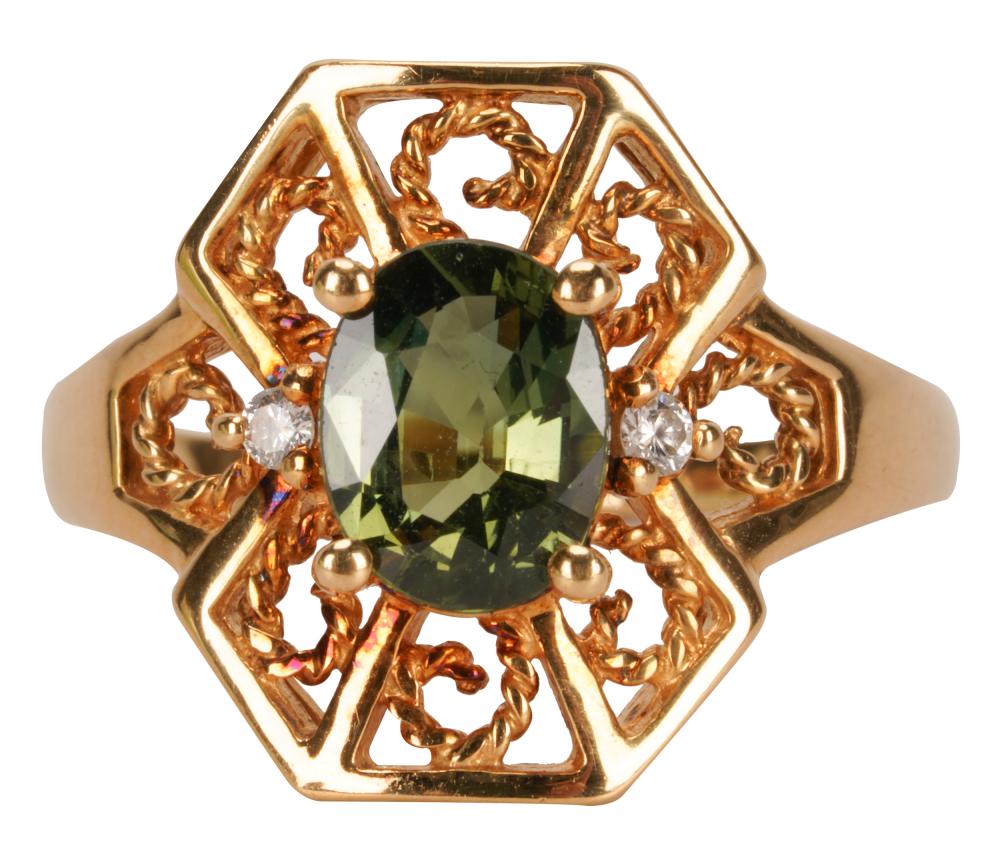 18 KARAT YELLOW GOLD & GREEN SAPPHIRE