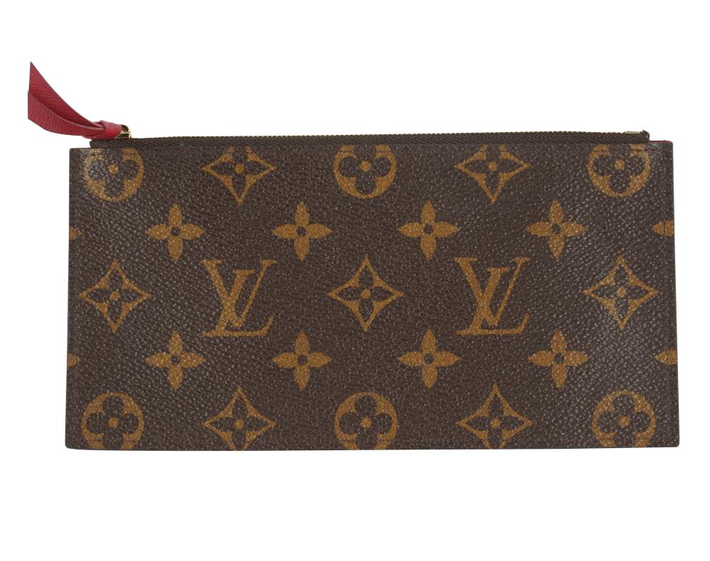 LOUIS VUITTON LOGO POUCHmonogram;