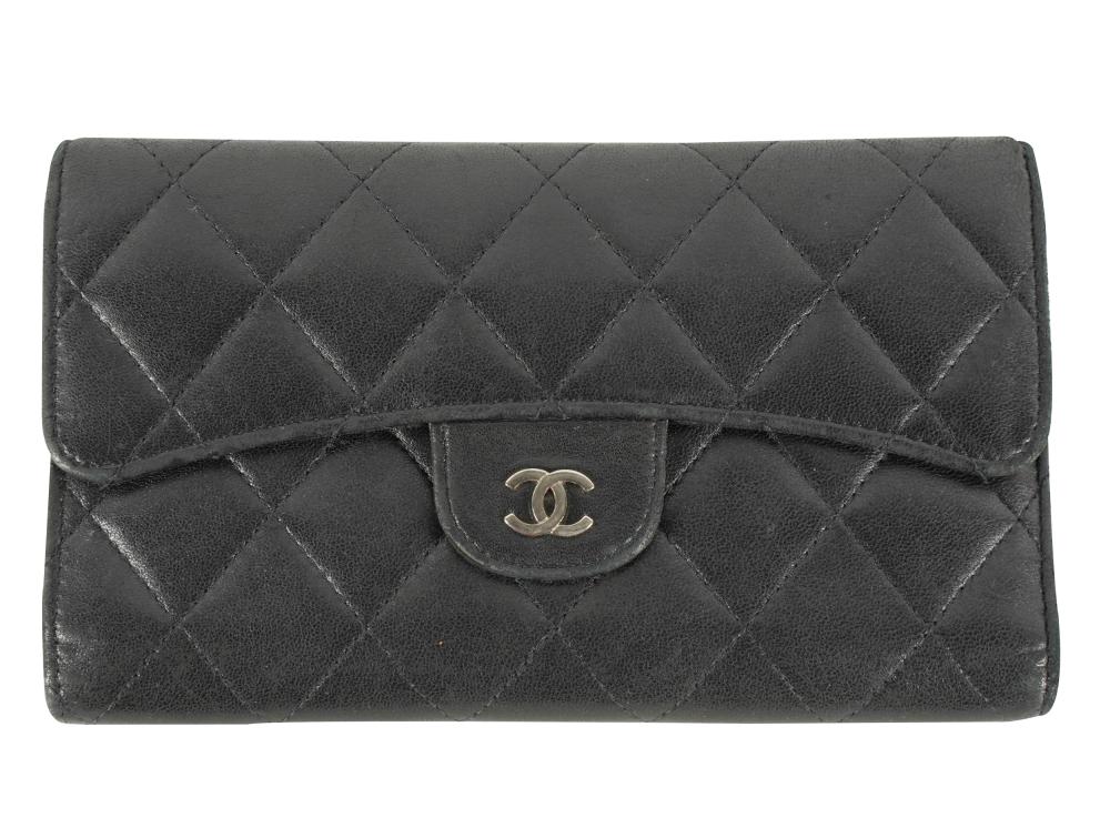 CHANEL TRIFOLD WALLETcirca 2009 2010  331989