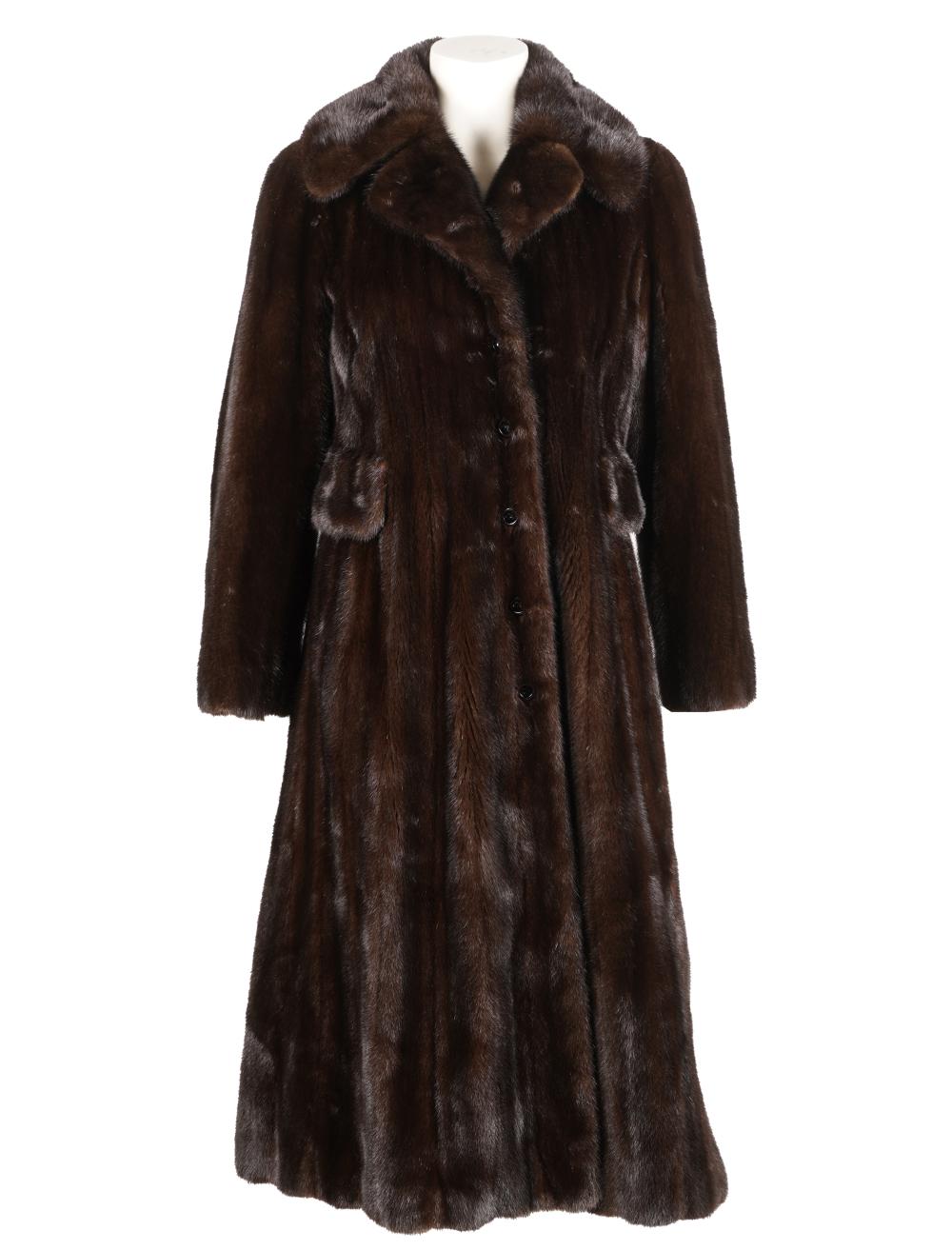 BROWN MINK COATwith Alexandre New 33199a