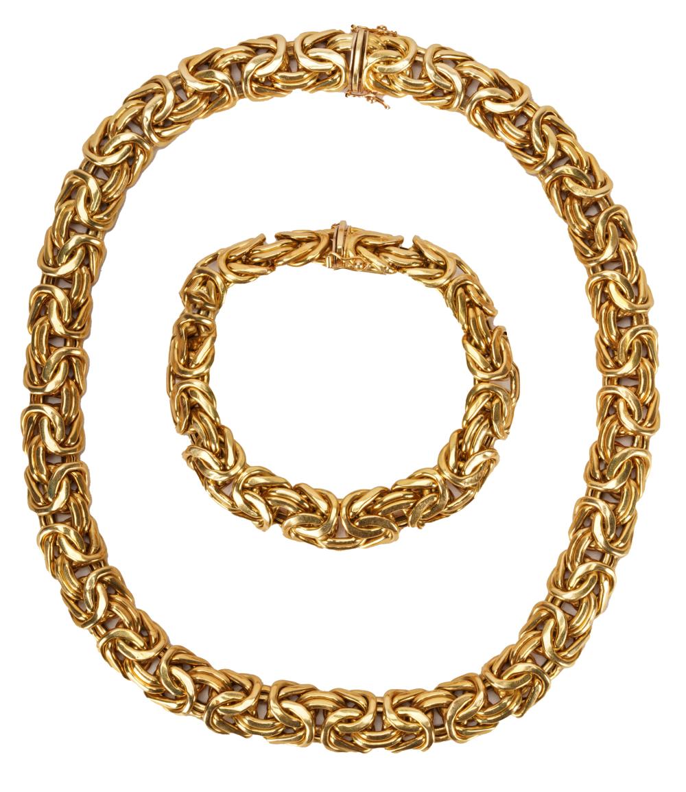 18 KARAT YELLOW GOLD NECKLACE  331b0e