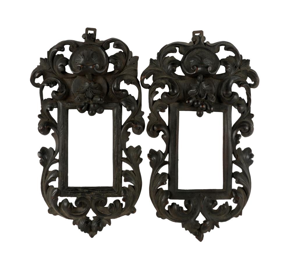 PAIR OF ITALIAN BAROQUE STYLE CARVED 331b27