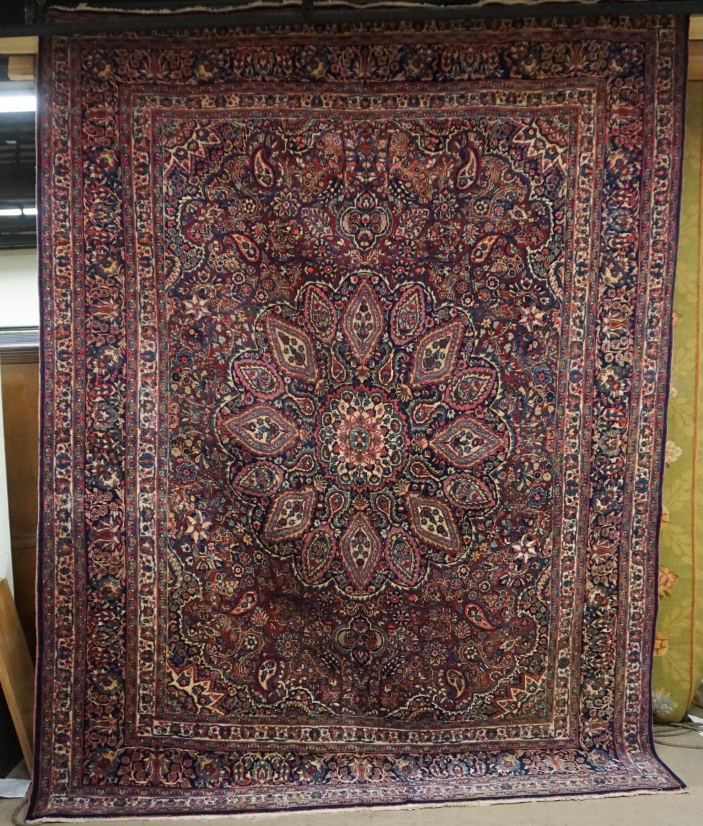 MESHED RUG 10 FT 9 IN X 8 FT 3 32f712