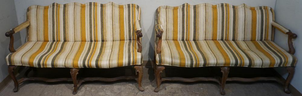 PAIR OF LOUIS XV WALNUT STRIPE 32f794