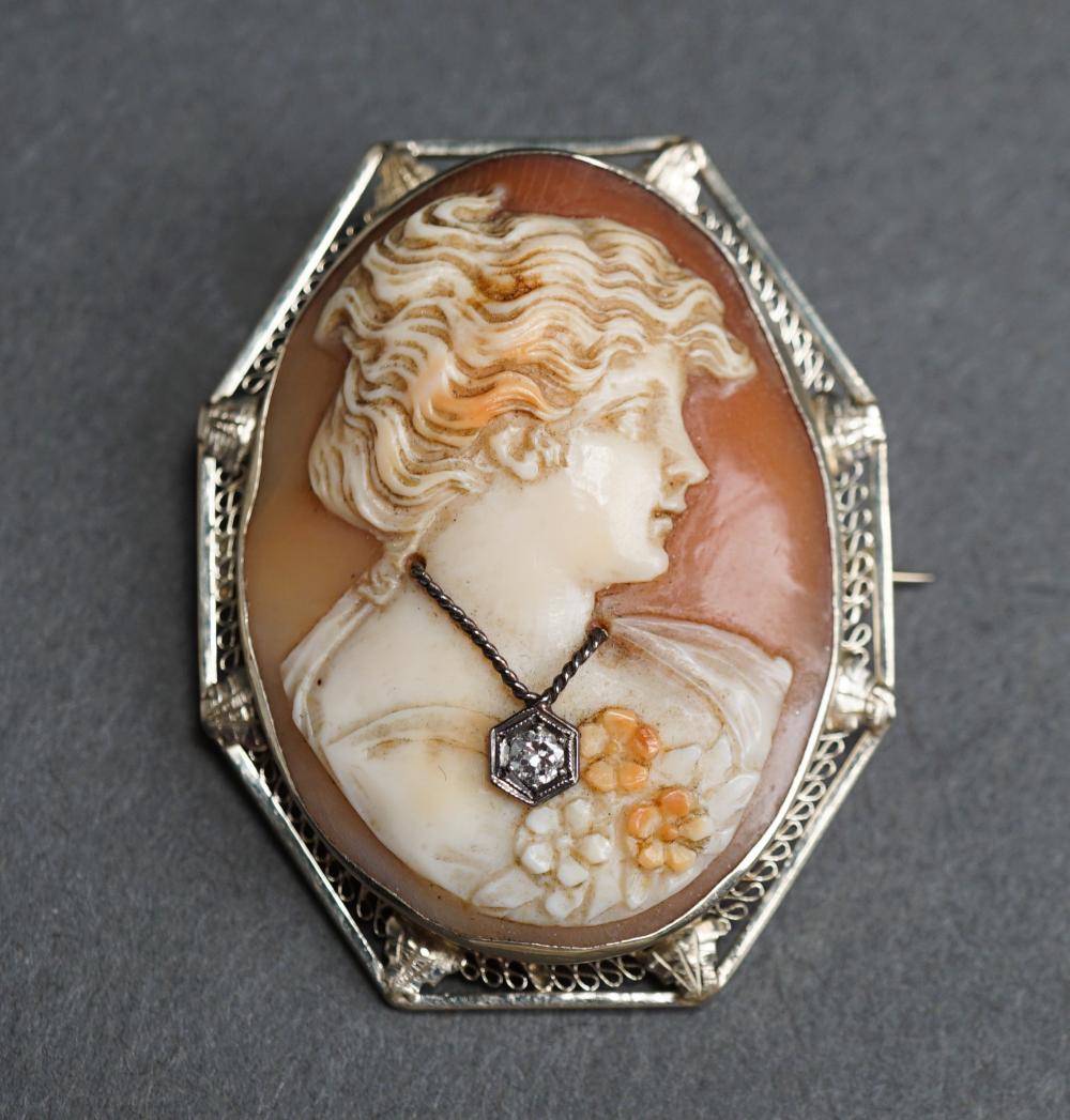 14 KARAT WHITE GOLD SHELL CAMEO 32f7c9