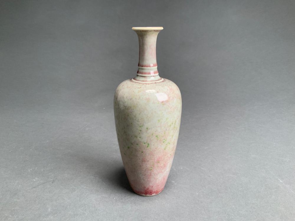 CHINESE PEACHBLOOM GLAZED VASE,