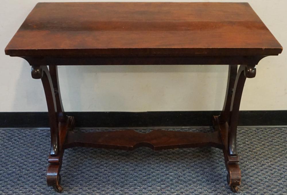 CLASSICAL STYLE MAHOGANY CONSOLE