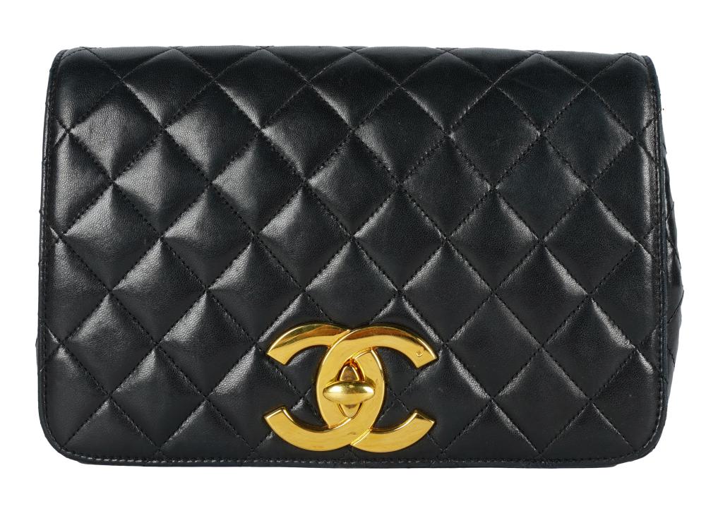 CHANEL QUILTED BLACK   32fb87