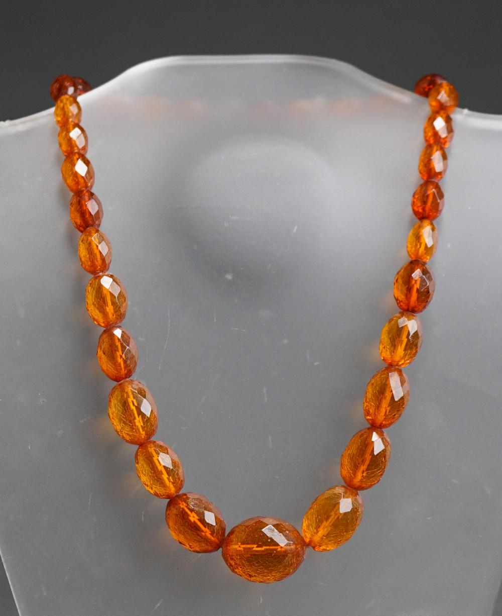 FACETED AMBER BEAD NECKLACE L  32fba5